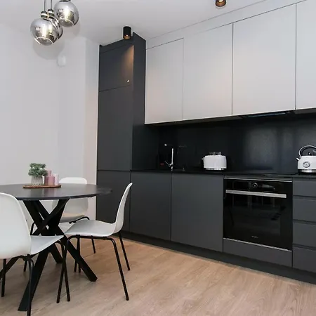 Апартаменты Center - Lakowa By Apartmore Гданьск