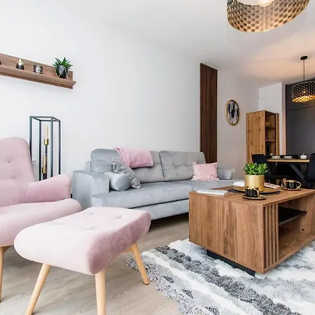 Center - Lakowa By Apartmore Апартаменты *