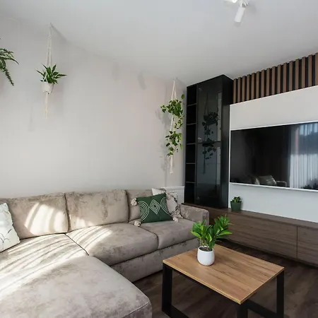 Center - Lakowa By Apartmore Гданьск