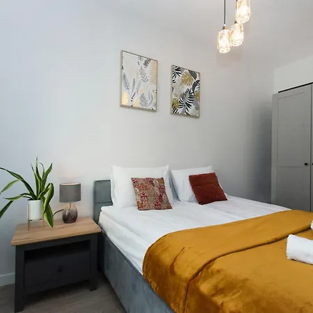 Center - Lakowa By Apartmore Apartment