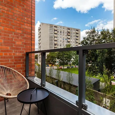 Center - Lakowa By Apartmore