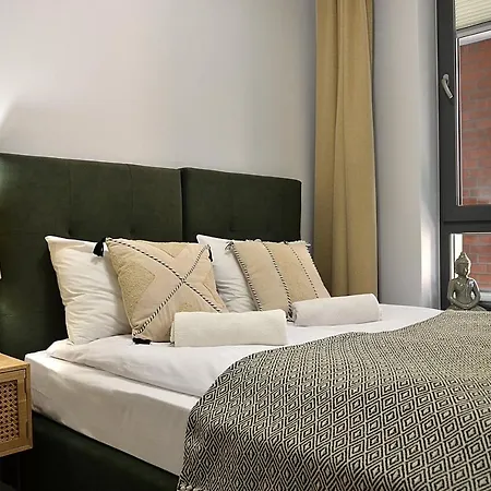 Apartment Center - Lakowa By Apartmore