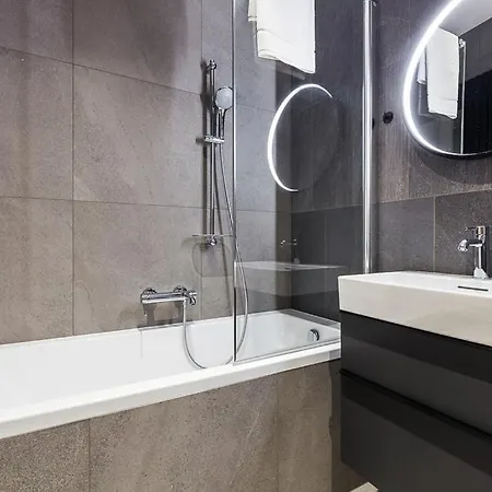 Center - Lakowa I Kamienna Grobla By Apartmore Appartement