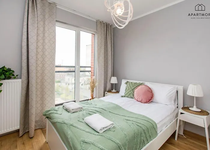 City Center - Lakowa I Kamienna Grobla Apartments By Apartmore Гданьск