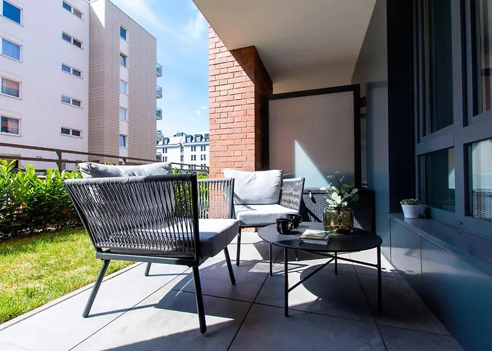 City Center - Lakowa I Kamienna Grobla Apartments By Apartmore * Гданьск