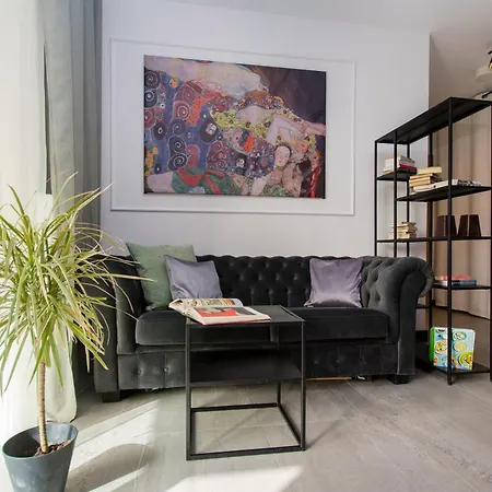 Διαμέρισμα Center - Lakowa By Apartmore *